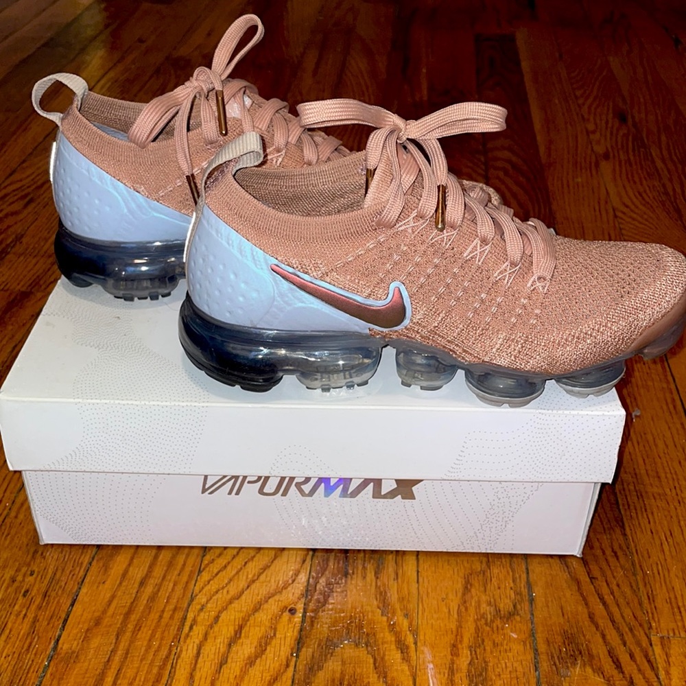 Women’s Nike air Vapormax Flyknit 2